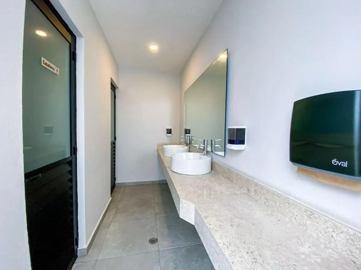 פלאייה דל כרמן Shiny Studio On 5Th Ave With Pool And Gym Steps To Beach דירה פלאייה דל כרמן