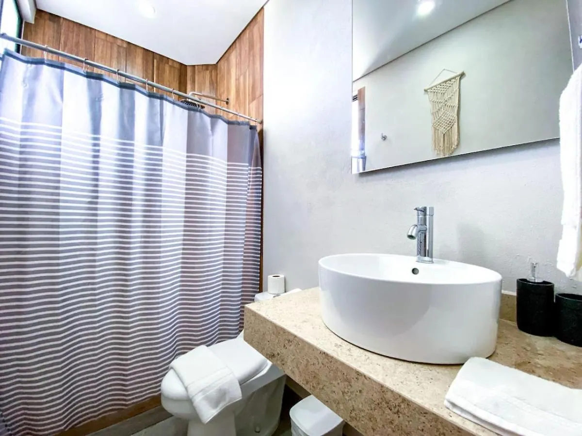 Appartamento Shiny Studio On 5Th Ave With Pool And Gym Steps To Beach Playa del Carmen Messico